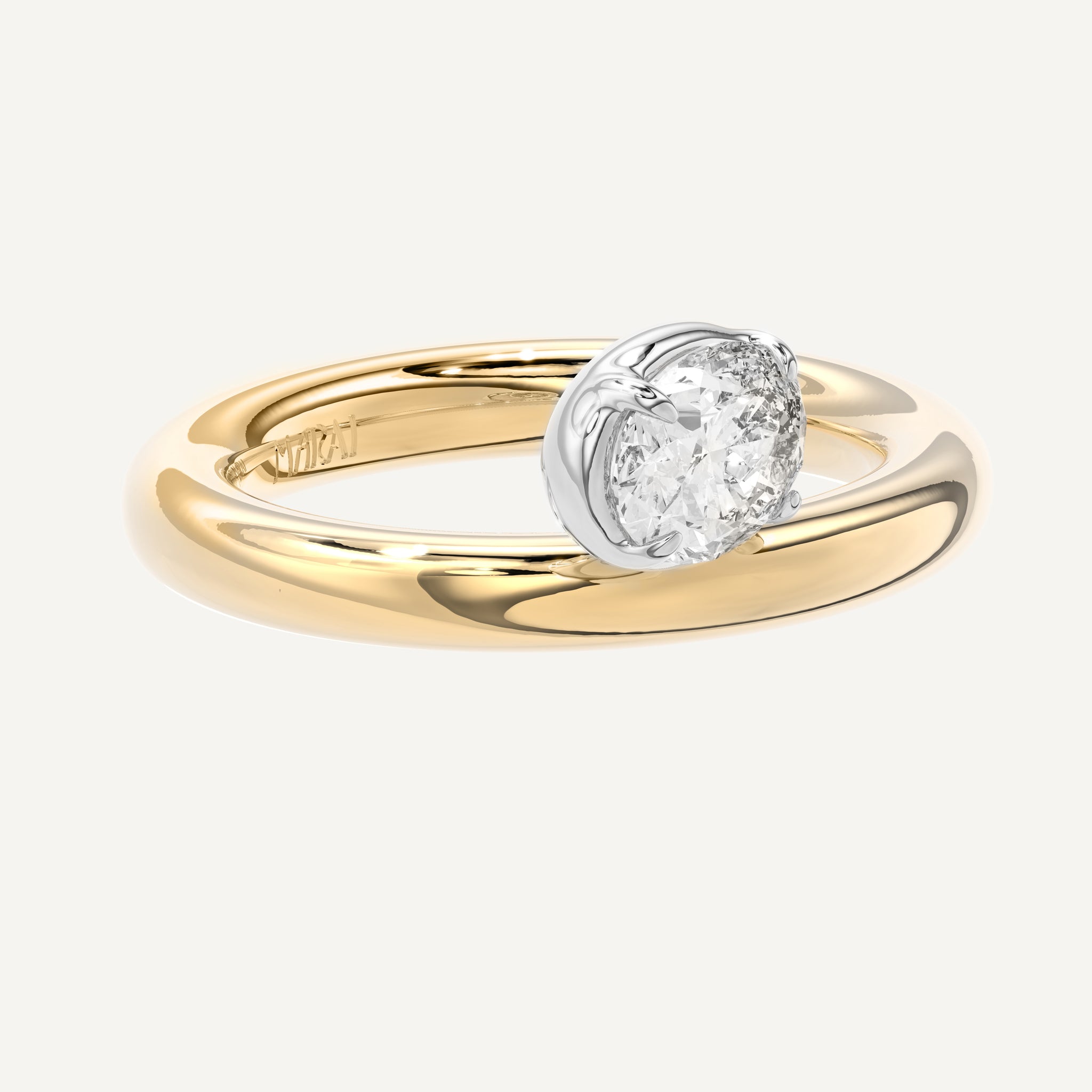 MARAI OVAL SUSPENDIDO RING
