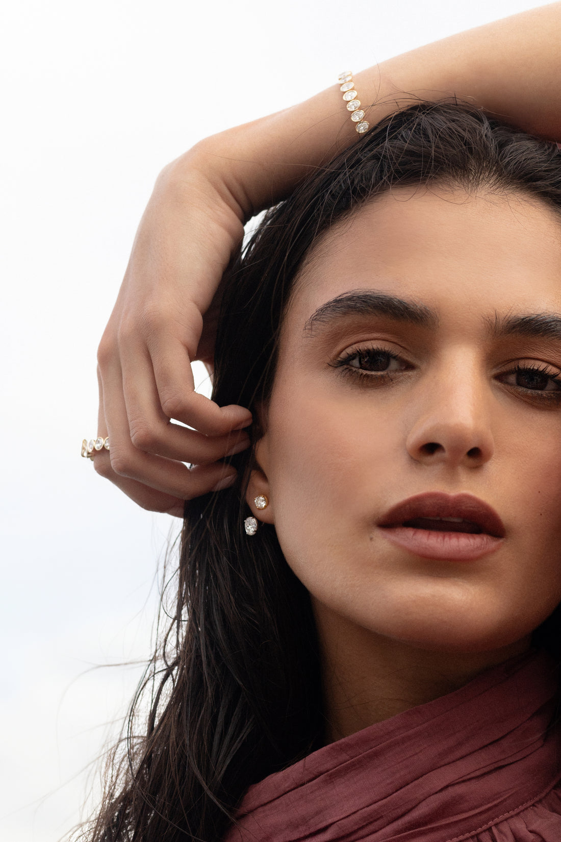 MARAI ROUND STUD
