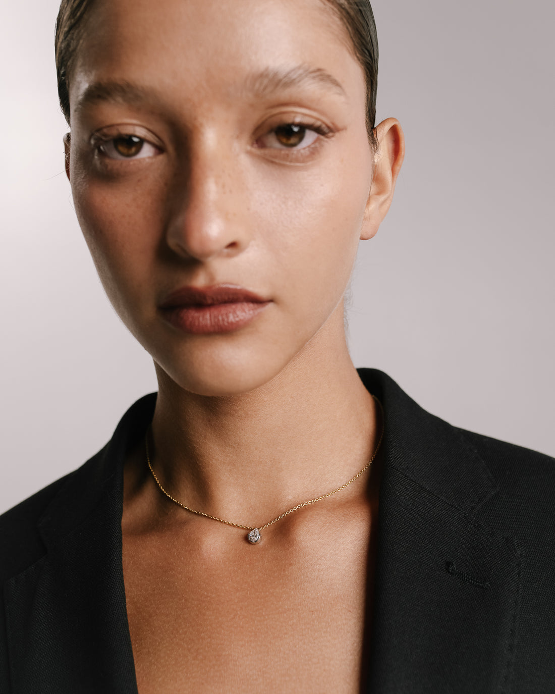 MARAI PEAR SOLITAIRE NECKLACE
